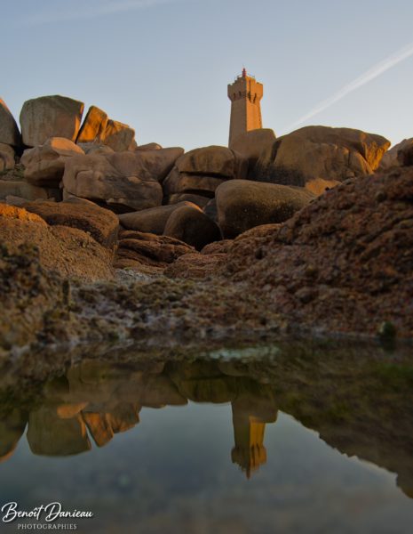 reflet du phare mean ruz ploumanac'h
